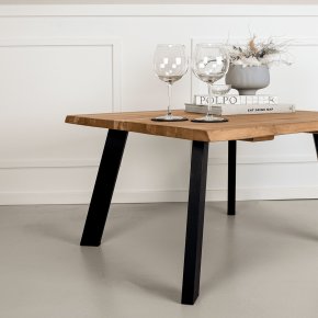 Caf�-/bar-/sofabord i massiv eg - 80 x 80 cm - valgfri farve (Curve)