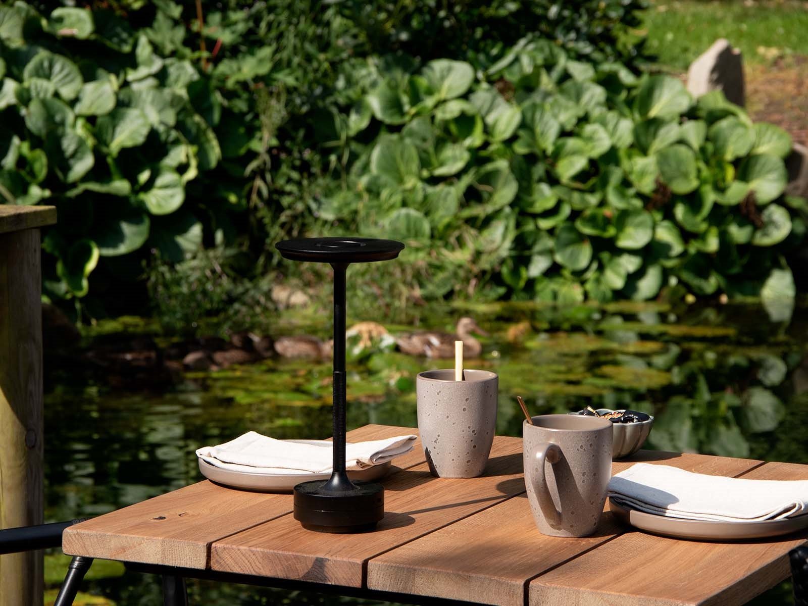 LED Bordlampe Ava, Sort