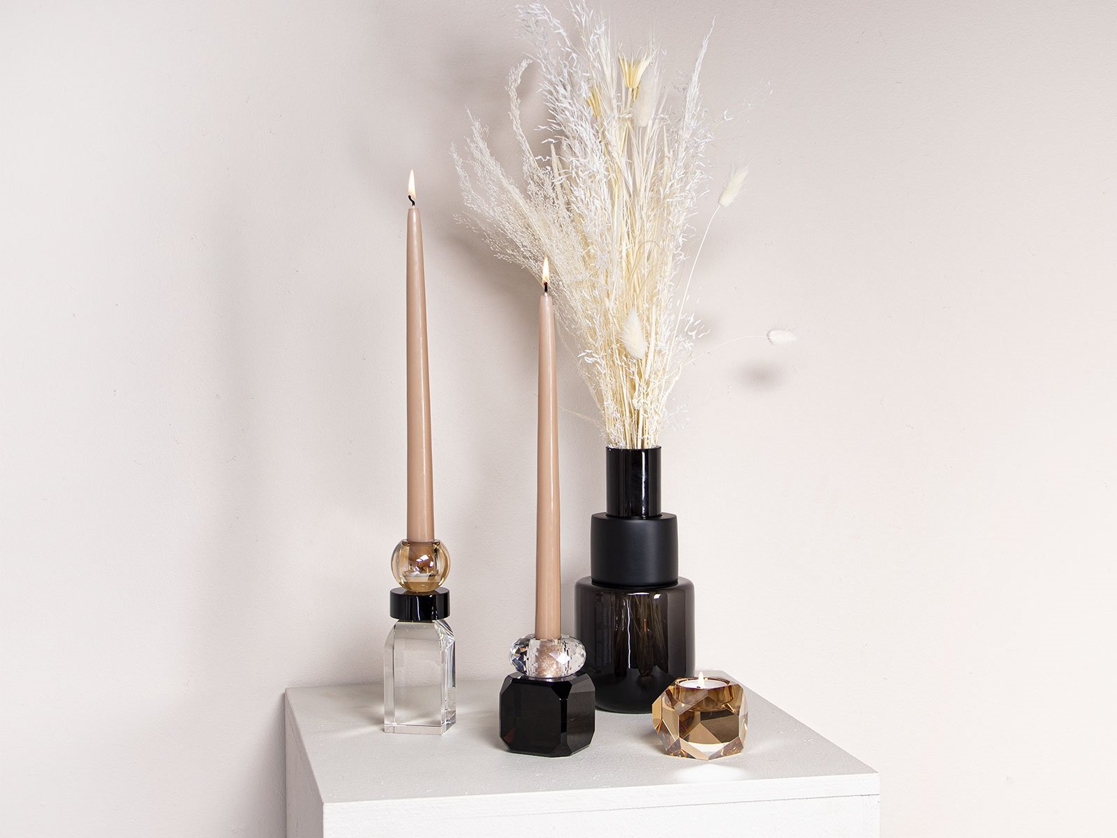 Krystal lysestage - Daisy, sort (Restparti)