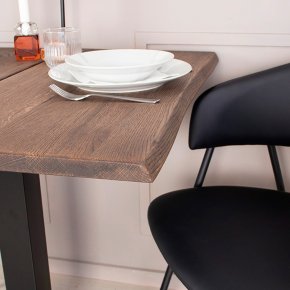 Caf�-/bar-/sofabord i massiv eg - 80 x 80 cm - valgfri farve (Curve)