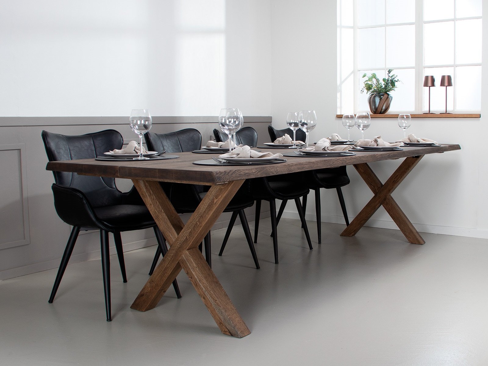 Spisebordstel (Model: X base eg, valgfri farve)