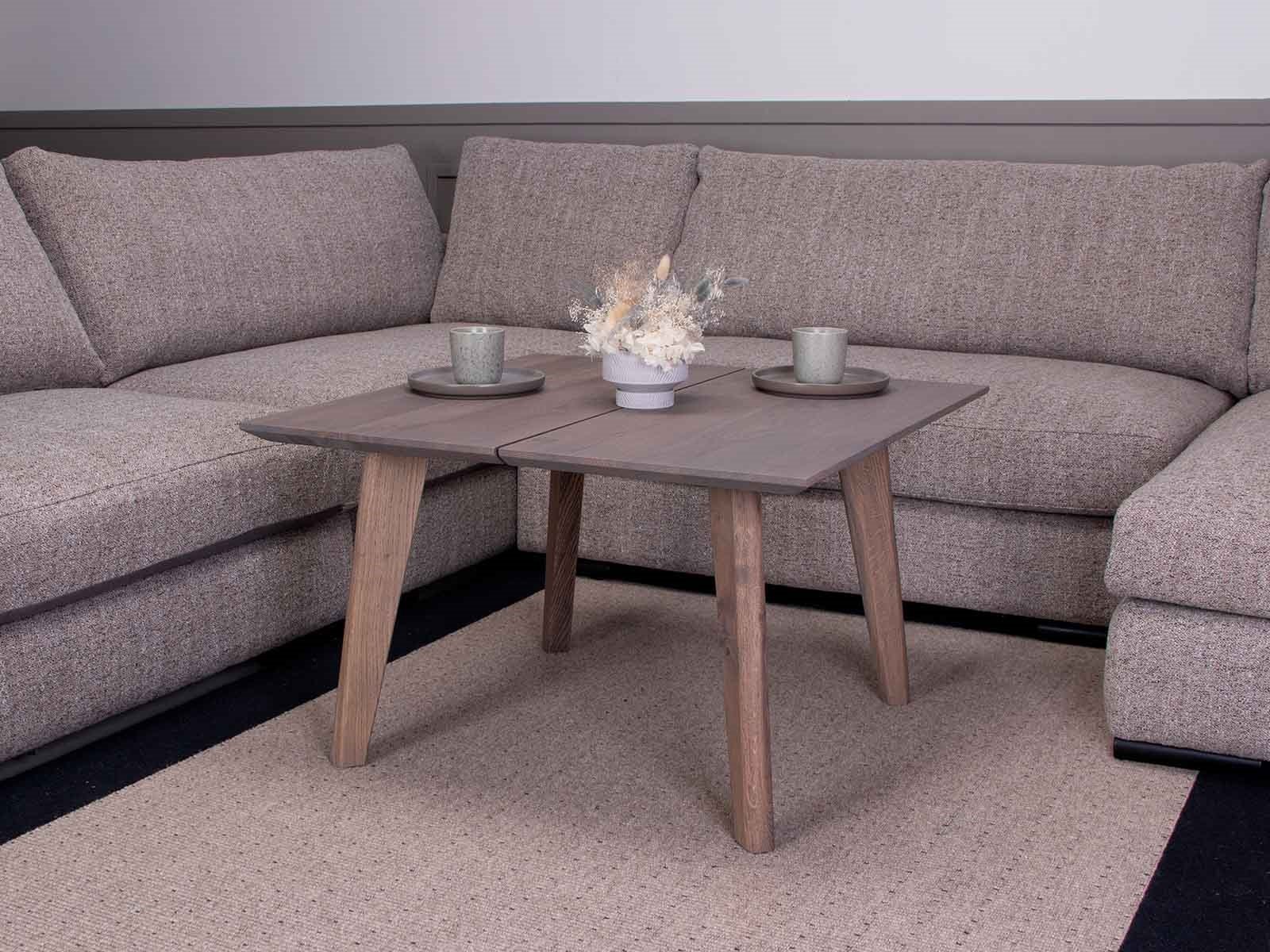 Caf�-/bar-/sofabord i massiv eg - 80 x 80 cm - valgfri farve (Vidar)